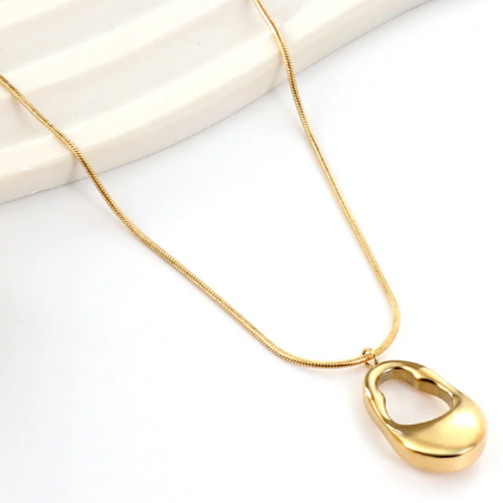 Oval Pendant Necklace