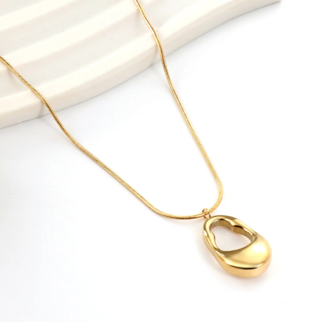 Oval Pendant Necklace