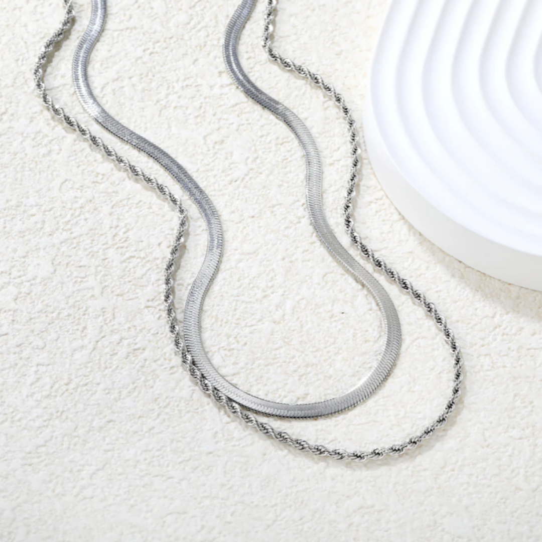 Blade & Twist Chain Necklace