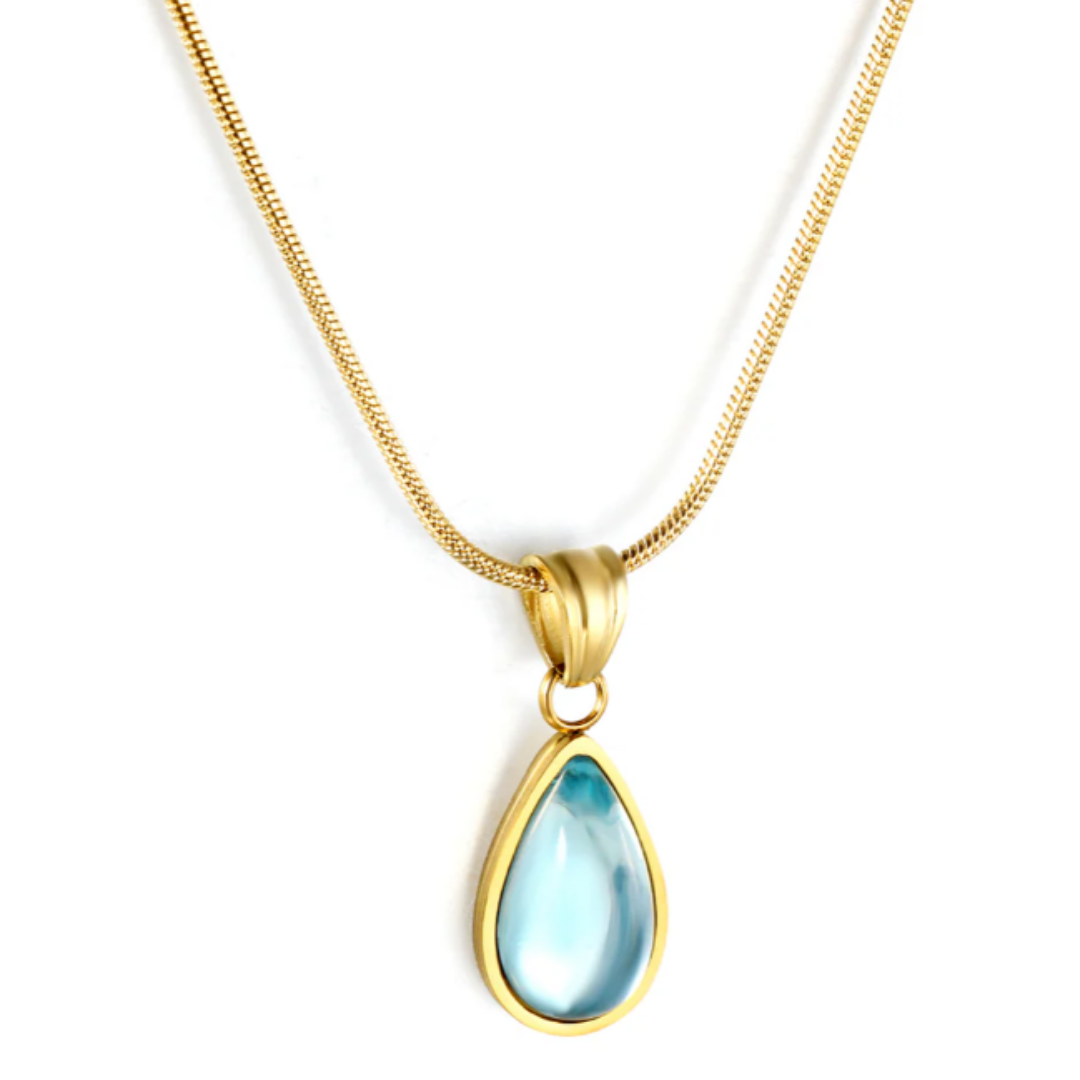Teardrop Pendant Necklace