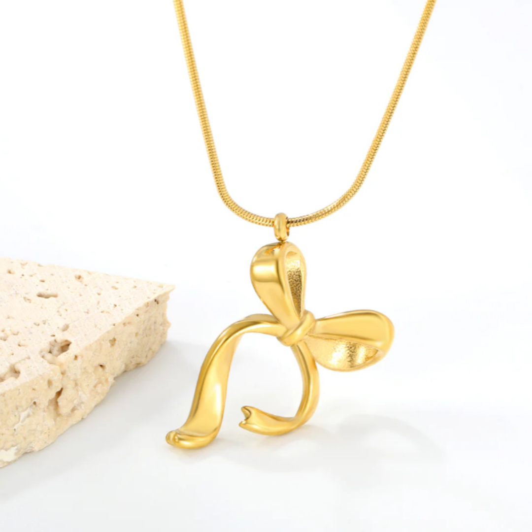 Bow Pendant Necklace