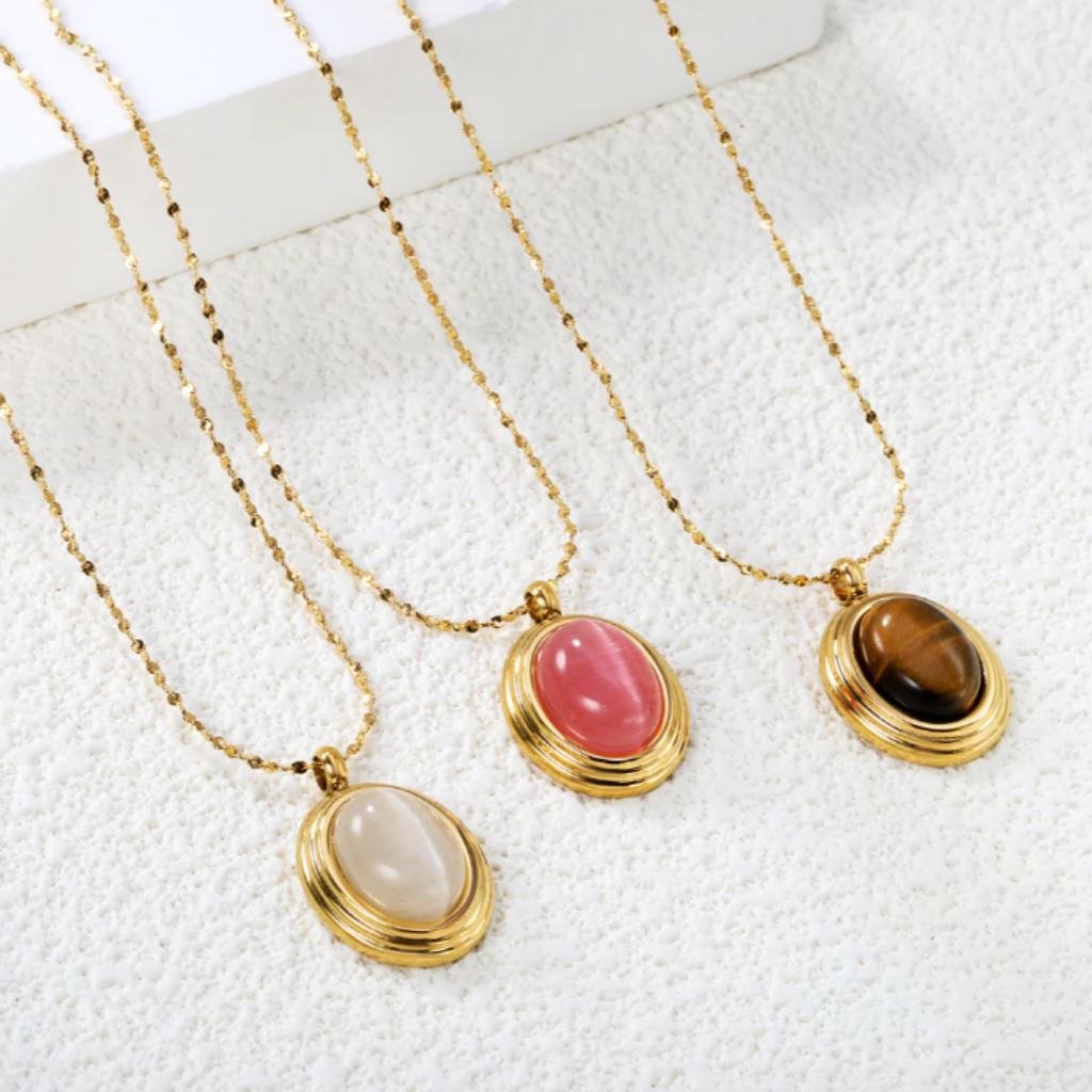Colour-stone Oval Necklace