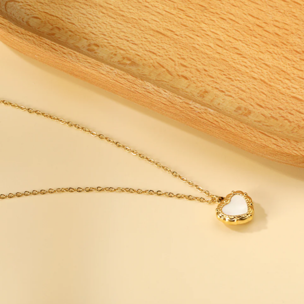 Vintage Heart & Shell Necklace